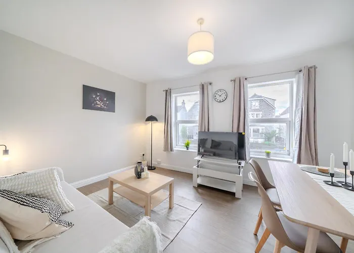 351B Fishponds Road