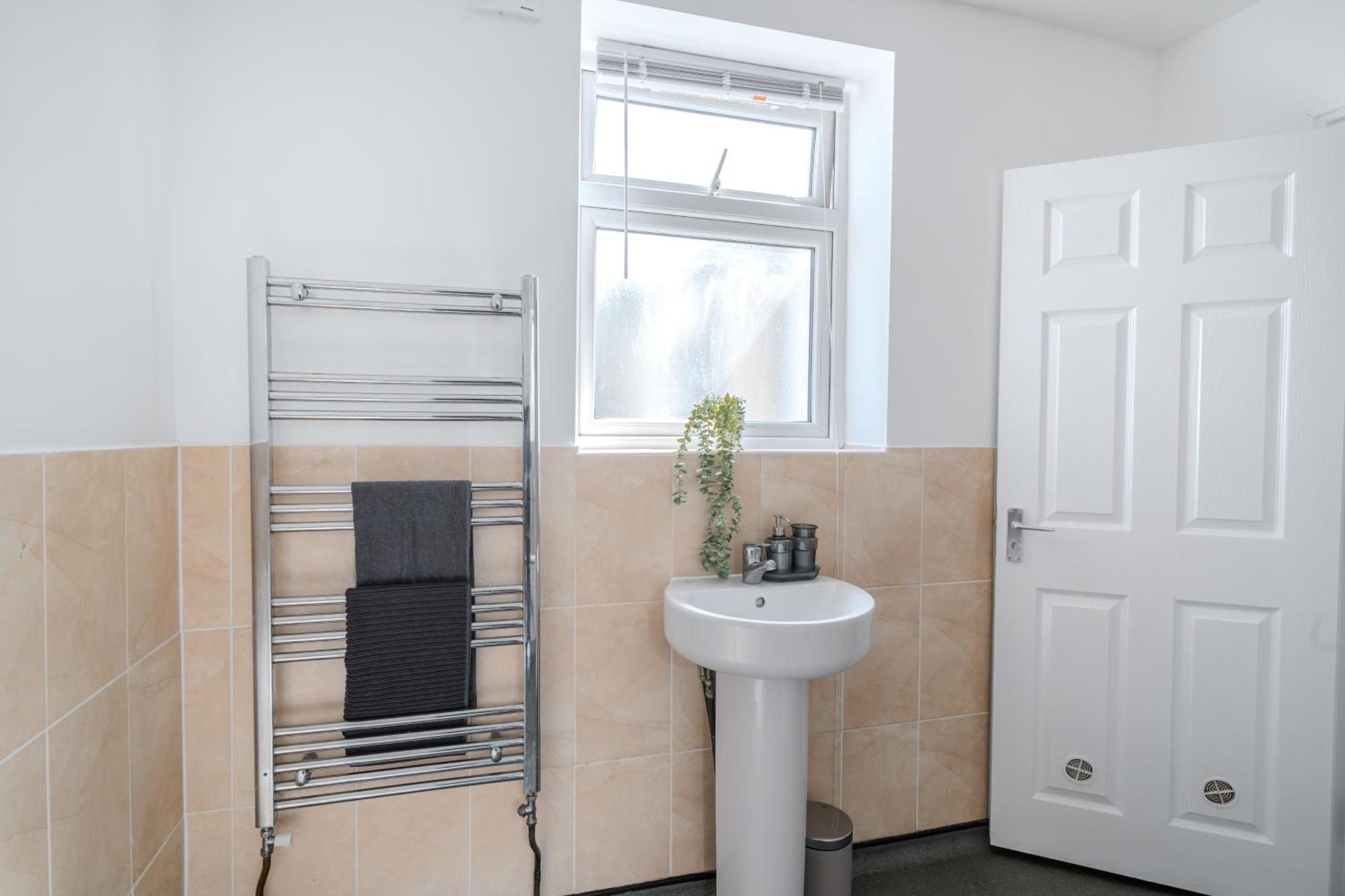 351b Fishponds Road Apartamento *