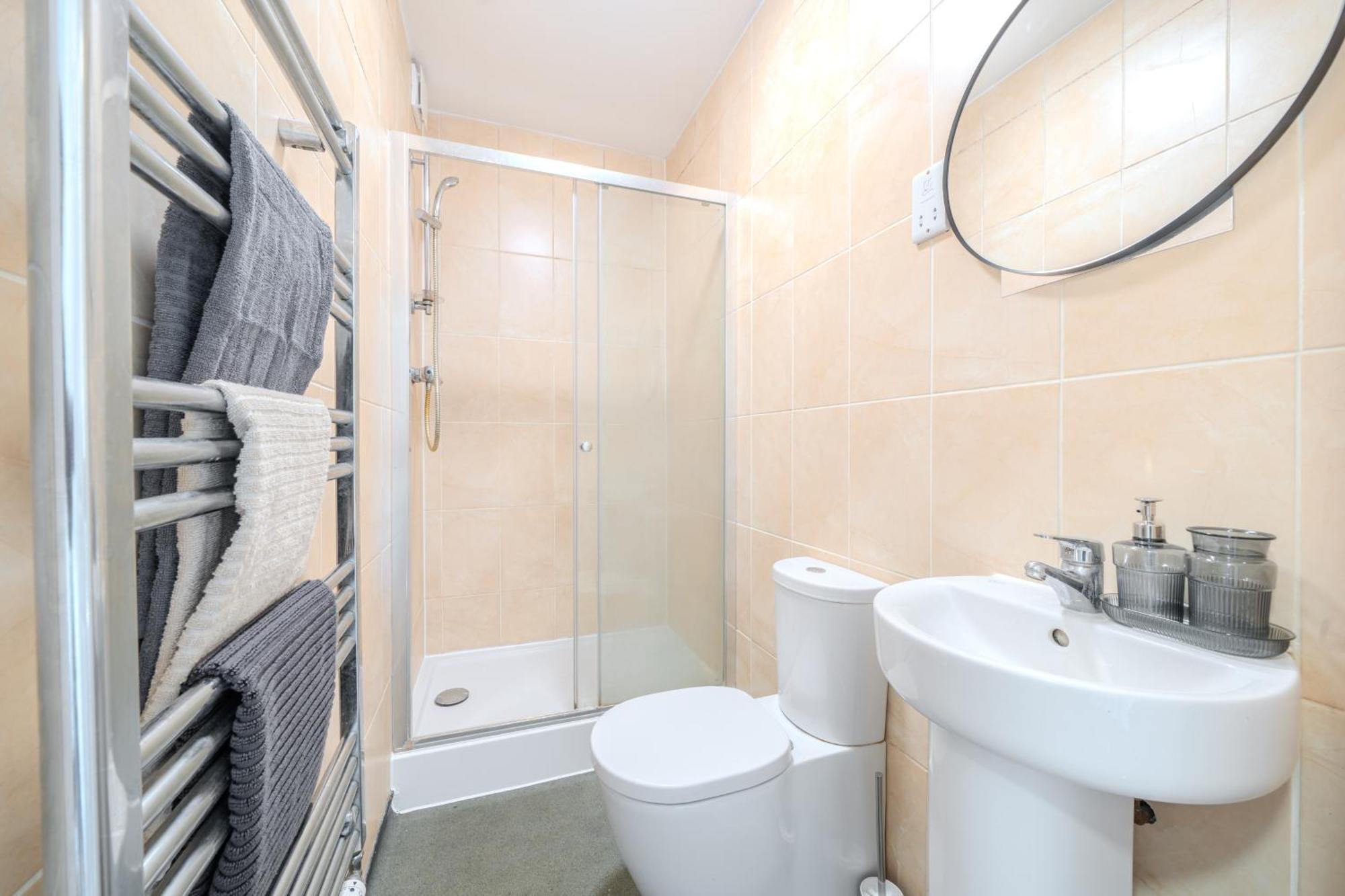 351b Fishponds Road Apartamento *